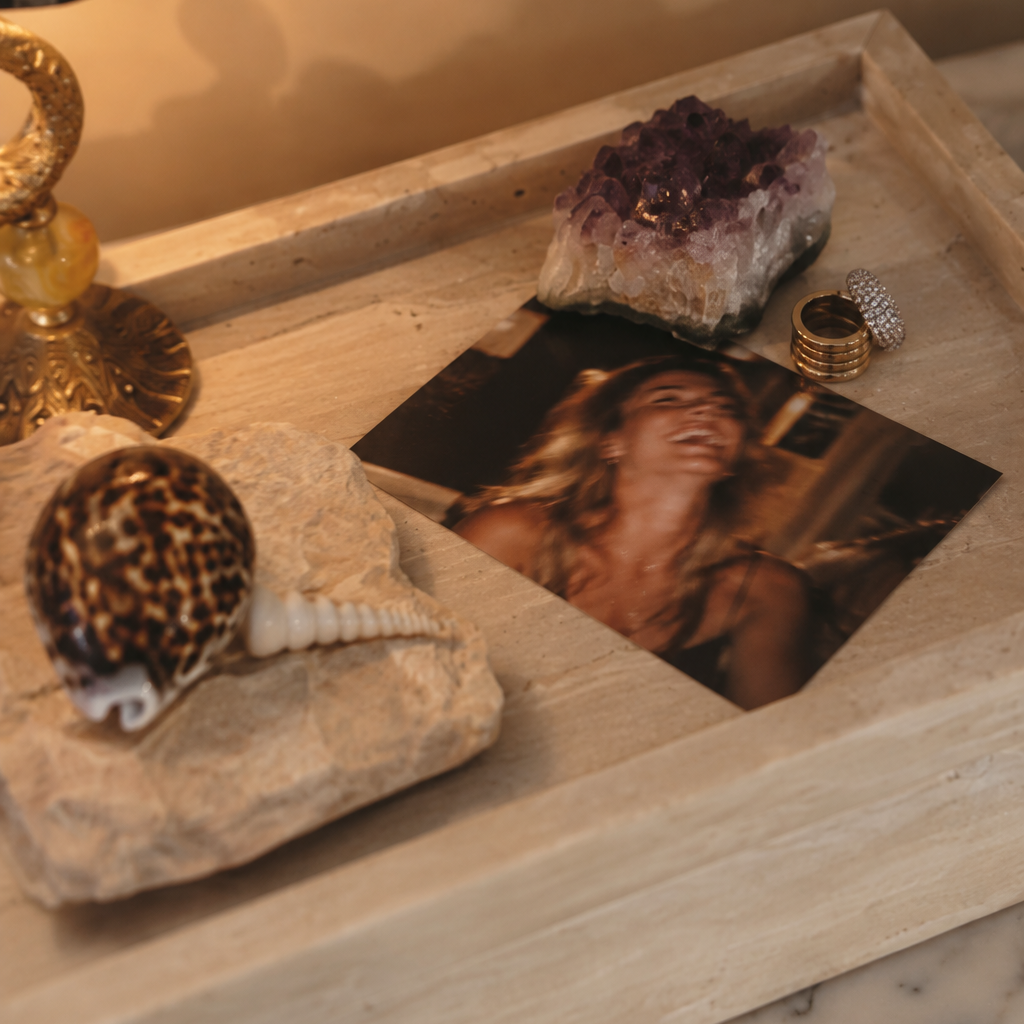 The tray of little things